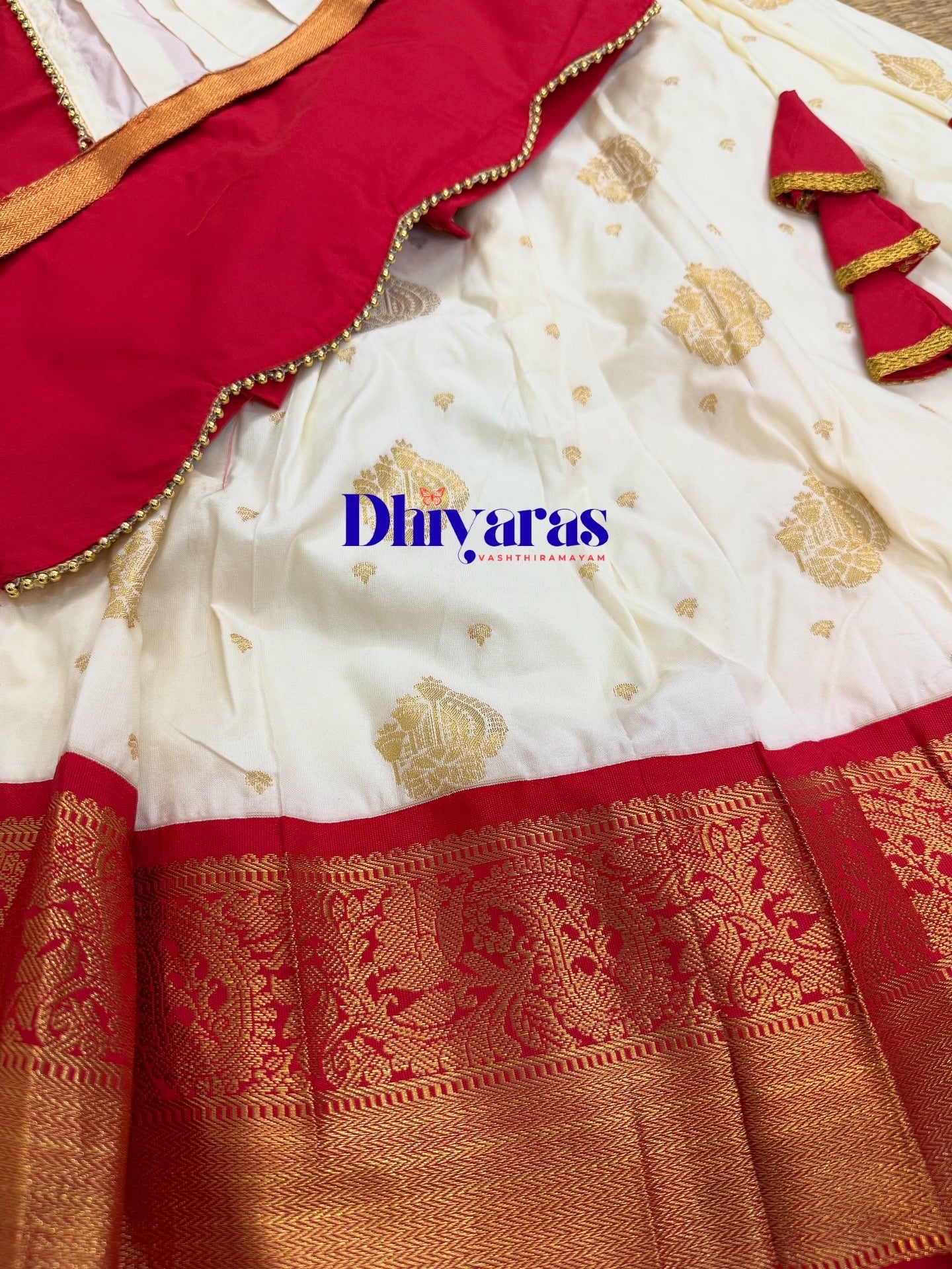KANNAMMA – Ready-to-Wear Half Saree Set Red with white