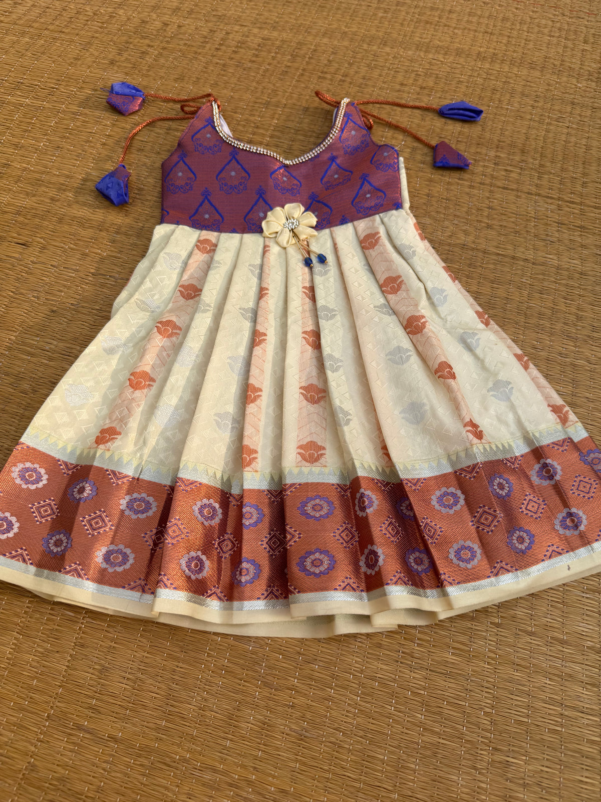 Little Dhiya - cream with RoyalBlue Tie knot frock
