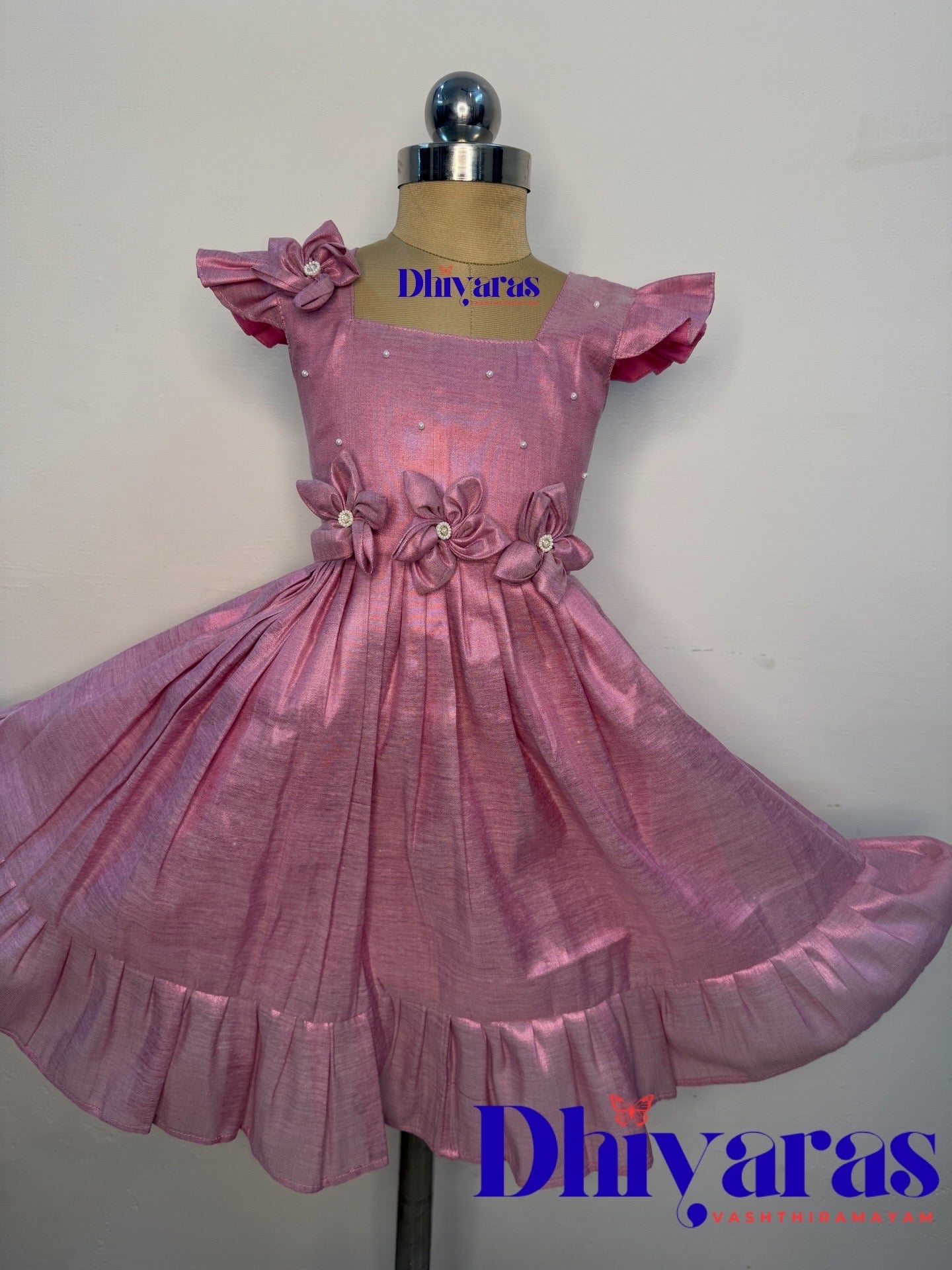 Elegant Pure tissue cotton frocks for kids