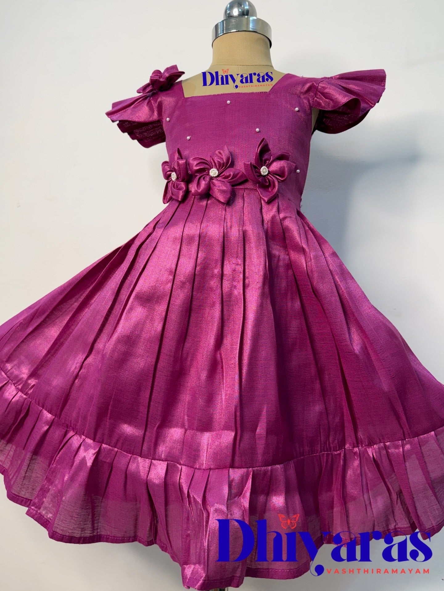 Elegant Pure tissue cotton frocks for kids