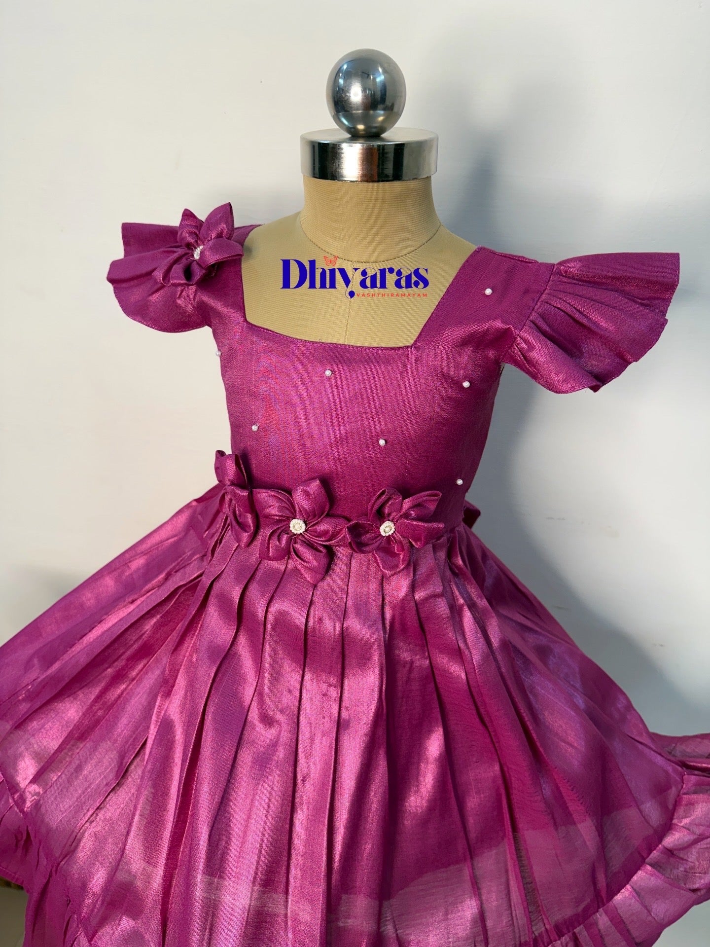 Elegant Pure tissue cotton frocks for kids